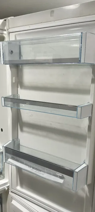 NEVERA COMBI BOSCH NO FROST ENERGÍA A++