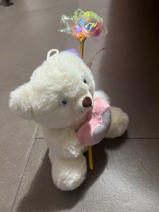 Peluche Orsetto Bianco con Cuore Rosa e Fiore