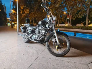 Suzuki Intruder 250cc Negra finales 2005