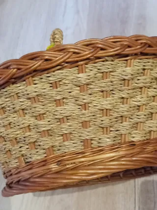 Costurero vintage mimbre años 70