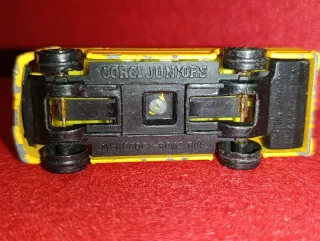 Miniatura Mercedes Corgi Juniors 1973