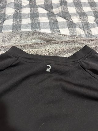 Maillot negro Triban Impulsa Telecom