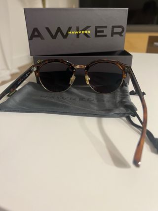 Gafas Hawkers Polarizadas Marrones y Doradas
