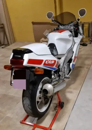 Yamaha Exup 1000 - Moto Deportiva