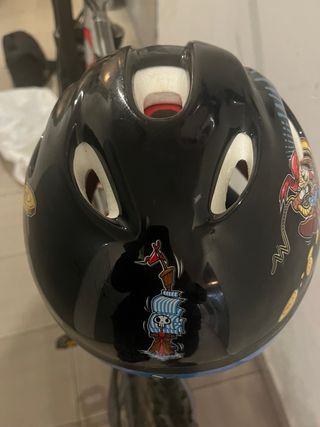 Casco Bici Niño Pirata Tiburón