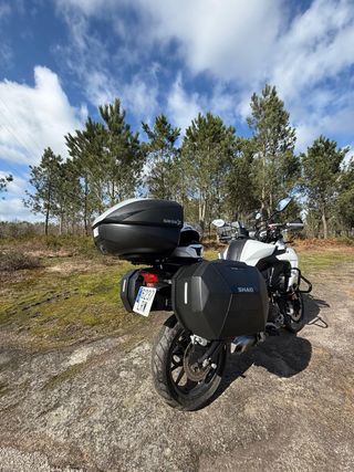 Moto Benelli TRK 502 2021 Adventure Blanca y Negra