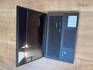 Asus Vivobook OLED 15 RTX 3050 16GB