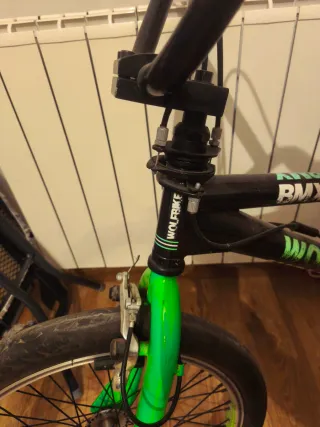 Bicicleta BMX Wolfbike