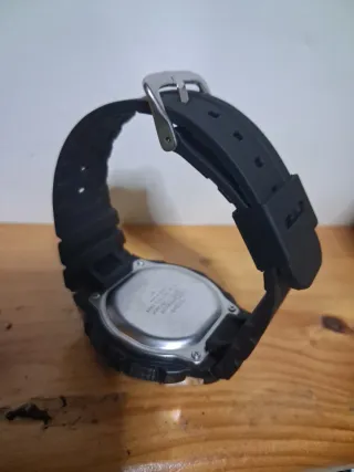 Reloj Casio World Time 200M