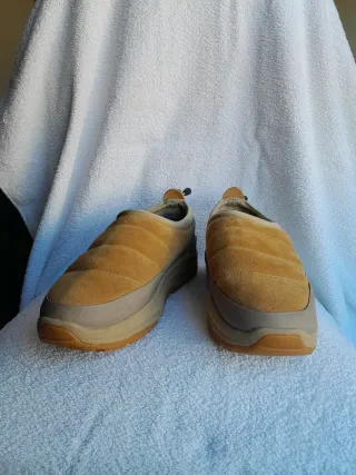 Suicoke Sandalias Zuecos Beige/Marrón