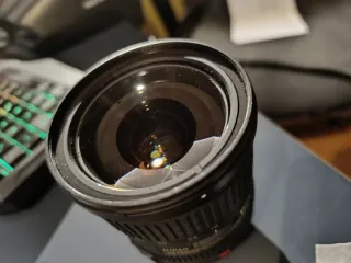 Obiettivo Nikon AF-S DX VR G ED 18-200mm