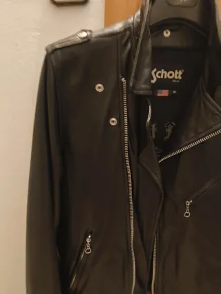 Chaqueta Schott Cruzada Negra Talla M