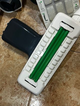 Aspiradora Kobold VK200 con accesorios