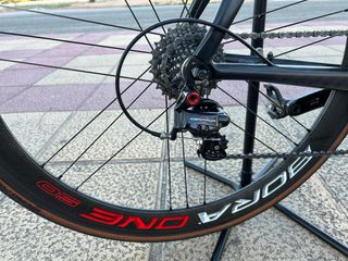 Bicicleta Pinarello FP Quattro + Bora One 50