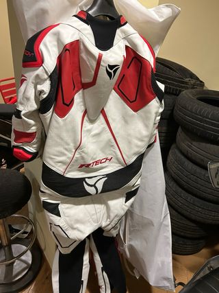 Mono de moto Rtech 1 pieza