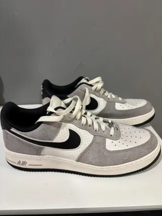 Nike Air Force 1 '07 LV8 Gris/Blanco