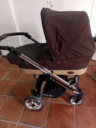 Carrito Bebecar completo: capazo, huevo, silla