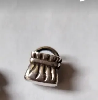 Charm Bolso Pandora Plata