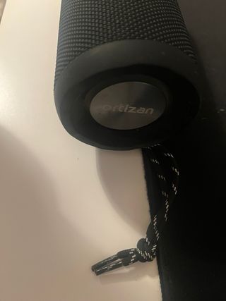 Altavoz Ortizan Negro y Plateado