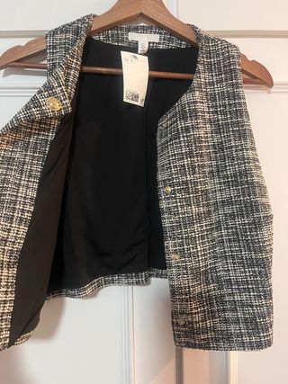 Conjunto Chaleco Tweed y Jeans Stradivarius
