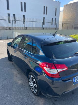 Citroen C4 2011
