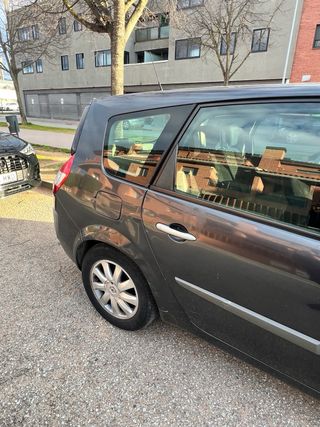 Renault Scenic 2009