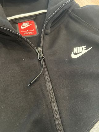 Nike Tech - Black and Grey/Size M
