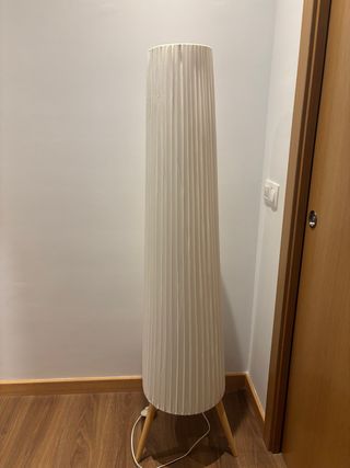 Lámpara de pie