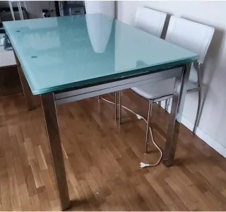 Mesa salón y de centro cristal templado, 4 sillas