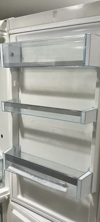 NEVERA COMBI BOSCH NO FROST ENERGÍA A++