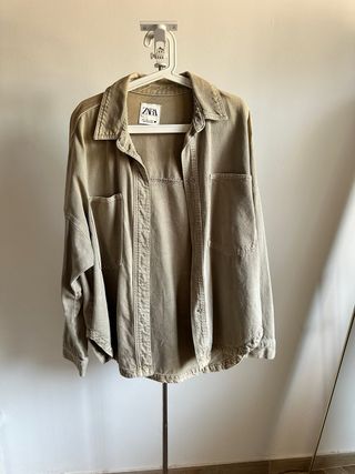 Chaqueta Zara Verde Oliva