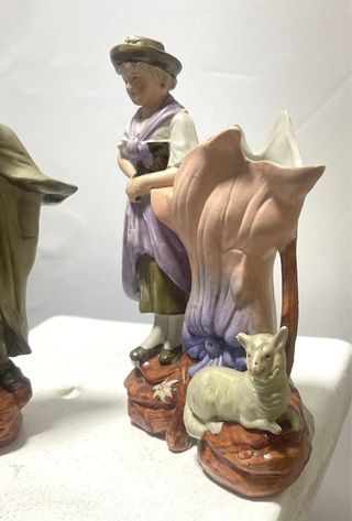 FIGURE DI FIORIERE IN GESSSO