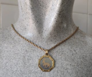 Collares y pulseras Goldfiel