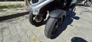 Piaggio Mp3 300 Sport Plata/Negro