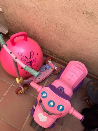 Pelota moto y patinete