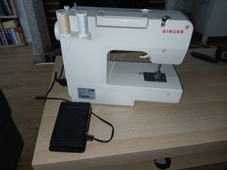 Máquina de coser Singer