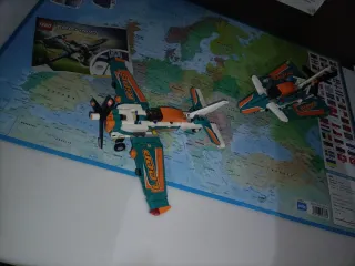 2 Aviones Lego Technic Montados
