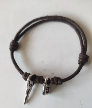 Pulseras Ciclón y Uno de 50