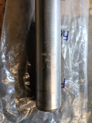 Tija sillín clásica 26.8 mm larga