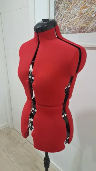 Maniquí Costura Ajustable SINGER