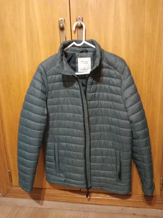 Parka fina verde, se quitó la etiqueta y no sé usó