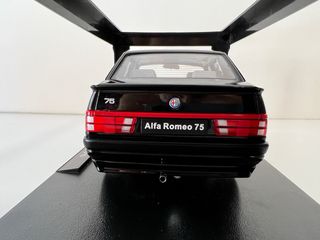 Alfa Romeo 75 1991 Nera 1:18 Triple9 1/18
