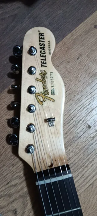 Guitarra Telecaster Réplica Negra