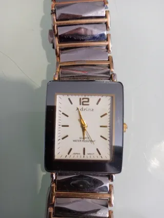 Reloj Adrina Cuarzo Mujer