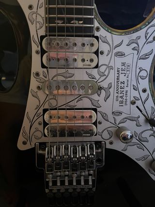 Ibanez JEM 10th Anniversary Guitarra