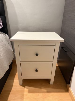 Mesitas de noche blanca de madera