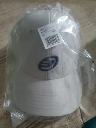 Gorra Bullpadel Arena Unica.