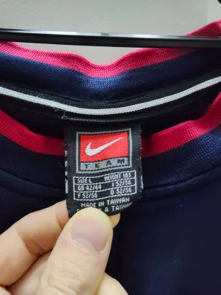 Vintage 90's Nike Barcelona Football Sweatshirt L