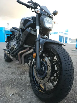 Yamaha MT-07 Negra