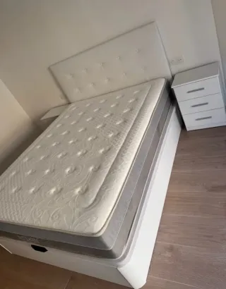 Ofertas  de hasta el 70%en canapés y colchones